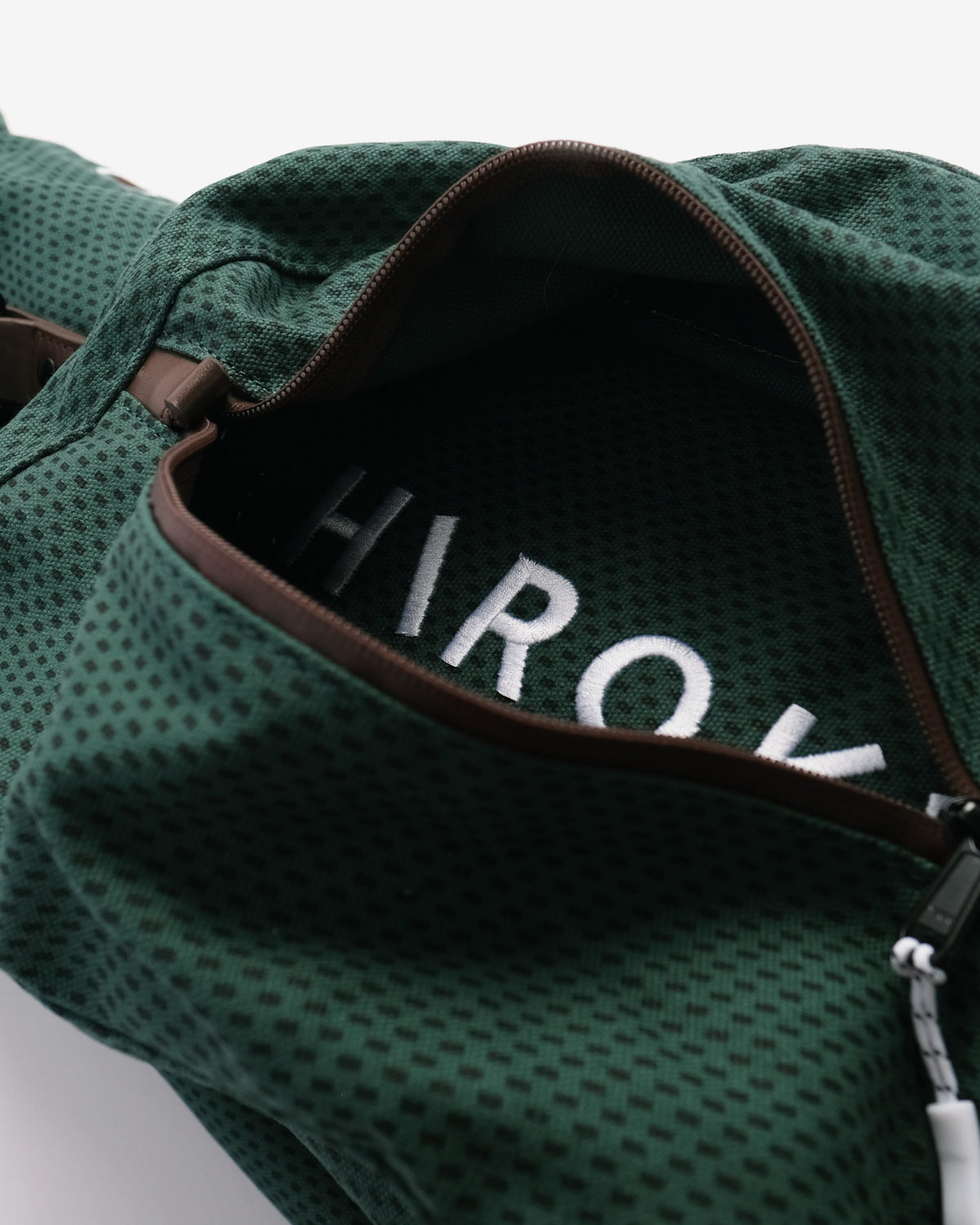Students x Hiroki Collegiate Sunday Golf Bag